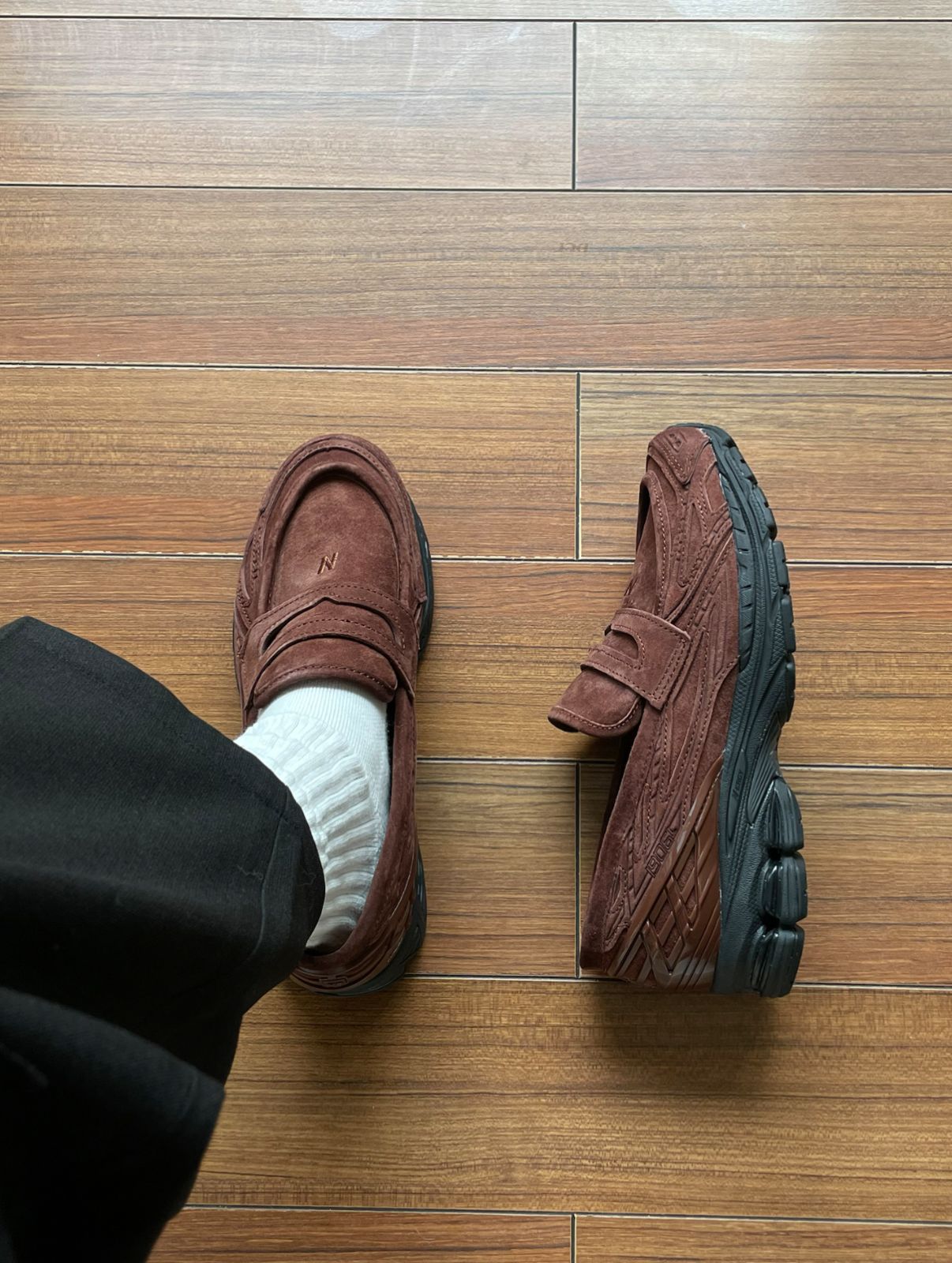 New Balance U1906LNS Rich Oak Suede 23cm