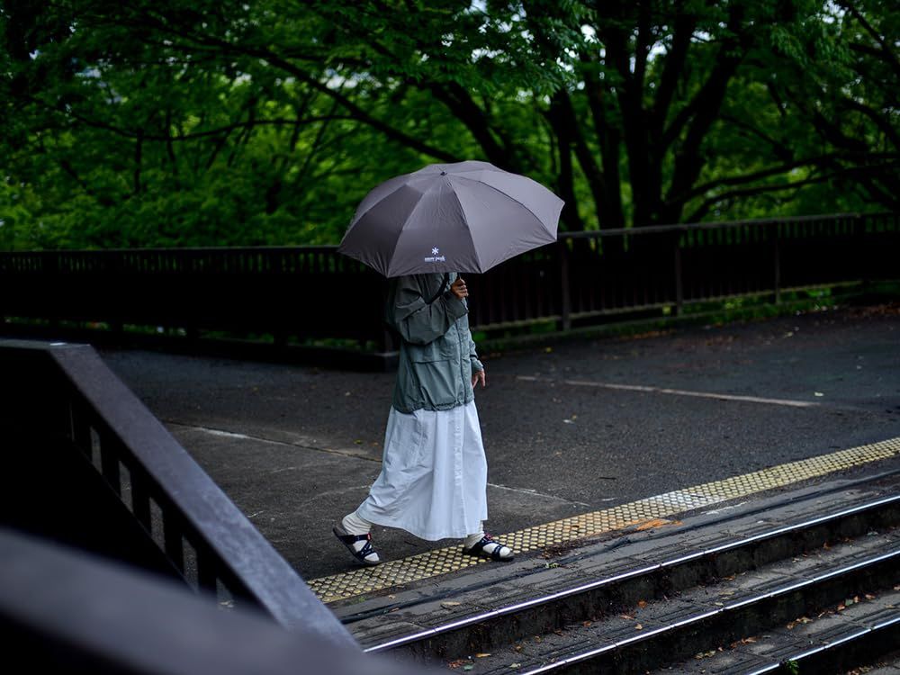 【80％以上割引】 折り畳み傘 ユニセックス 傘 軽量 UG135GY アンブレラUL 小型 peak コンパクト スノーピーク snow アトラクティブな