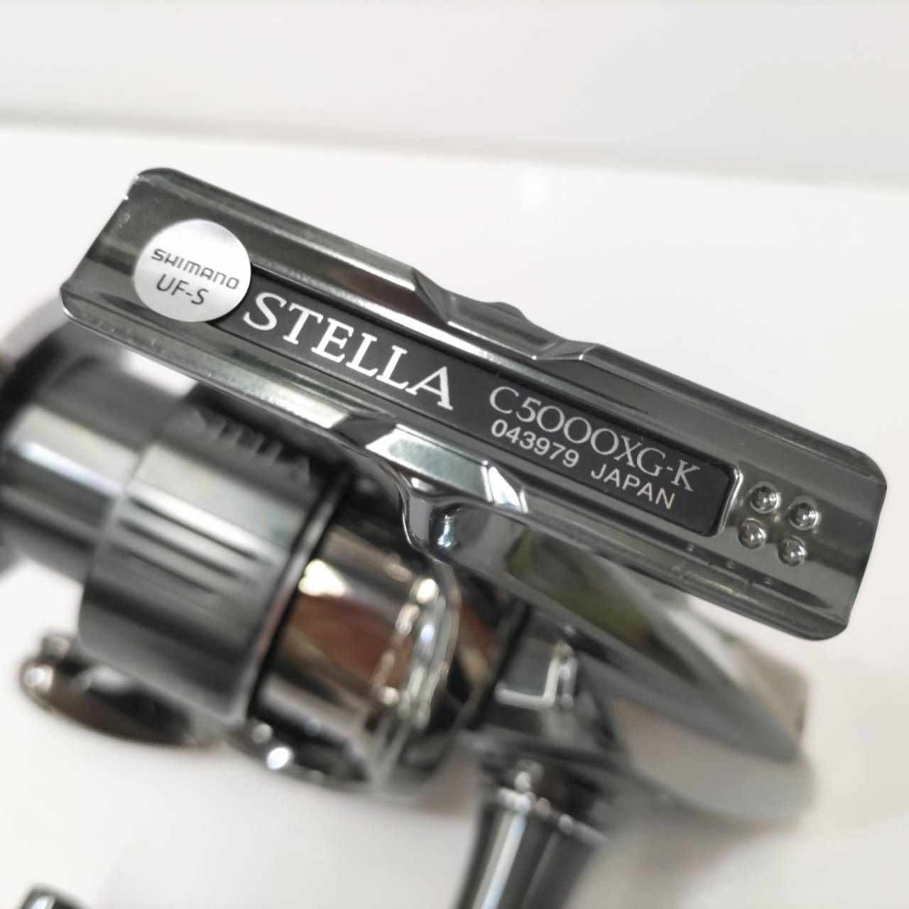 人気サイズ】シマノ 22ステラ C5000XG（01）STELLA ショアジギ