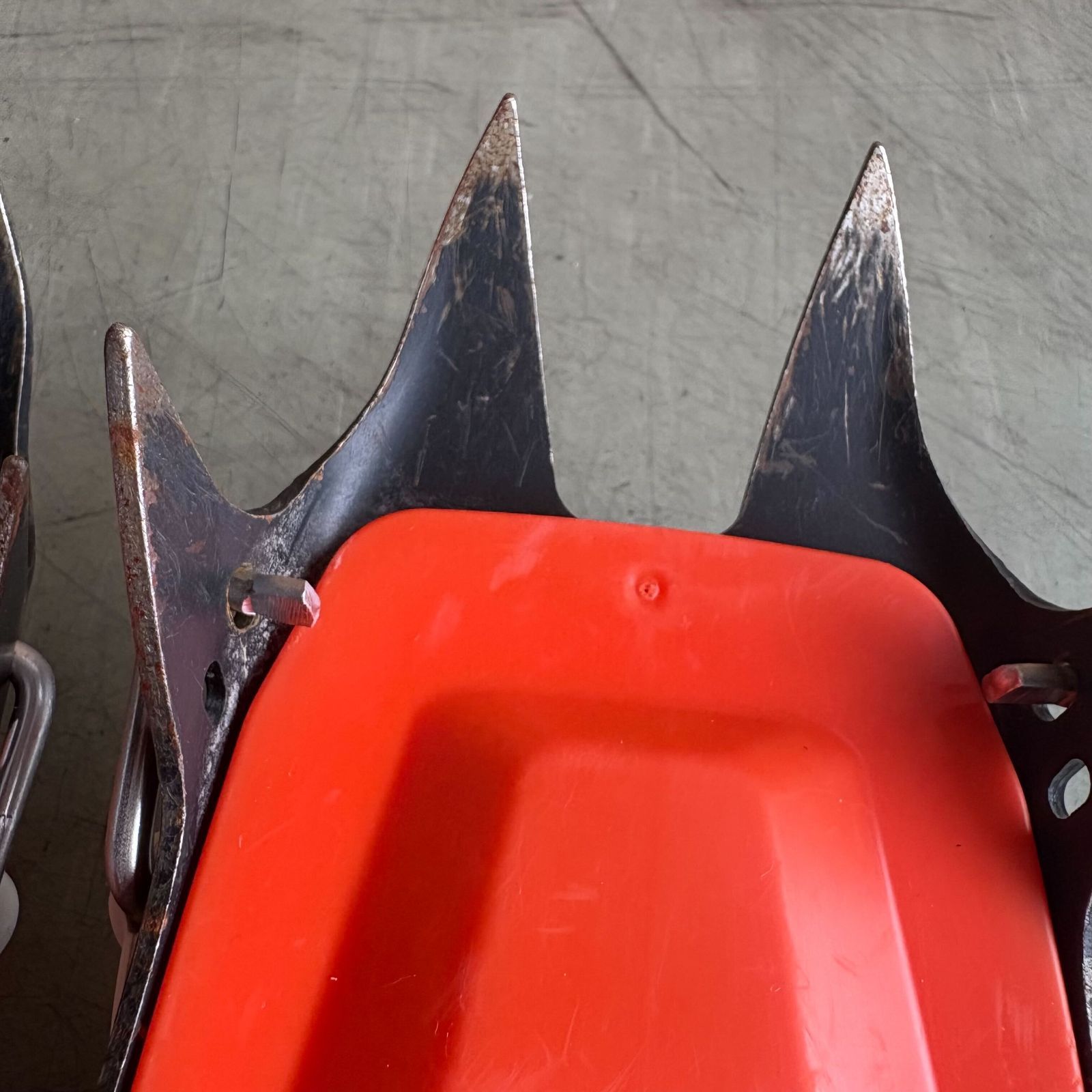 ペツル バサック