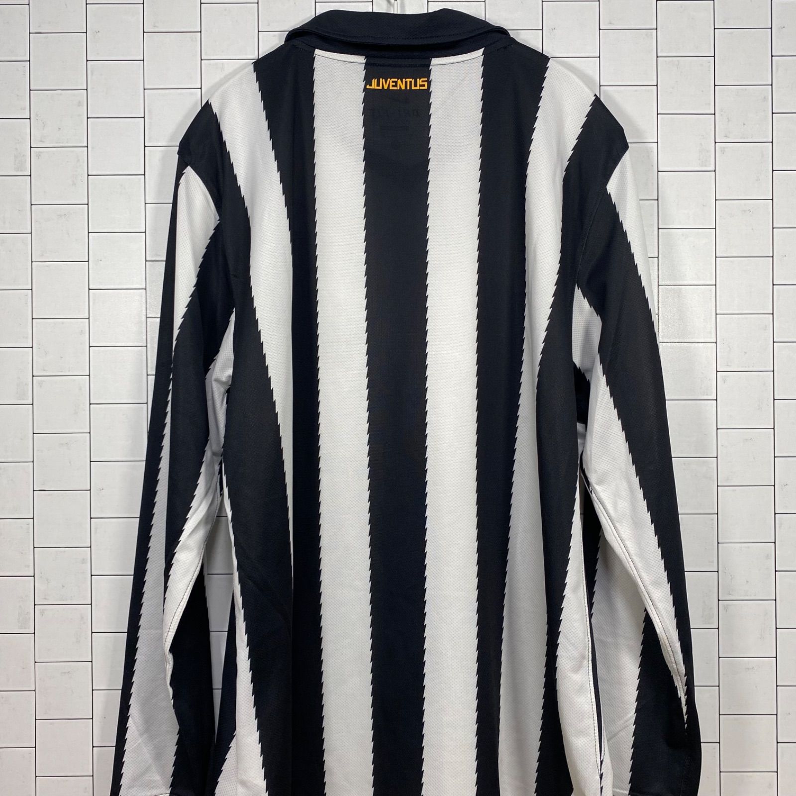 古着 ユベントス ユニフォーム NIKE 2011-12 長袖 JUVENTUS home-ls5-3.jpg
