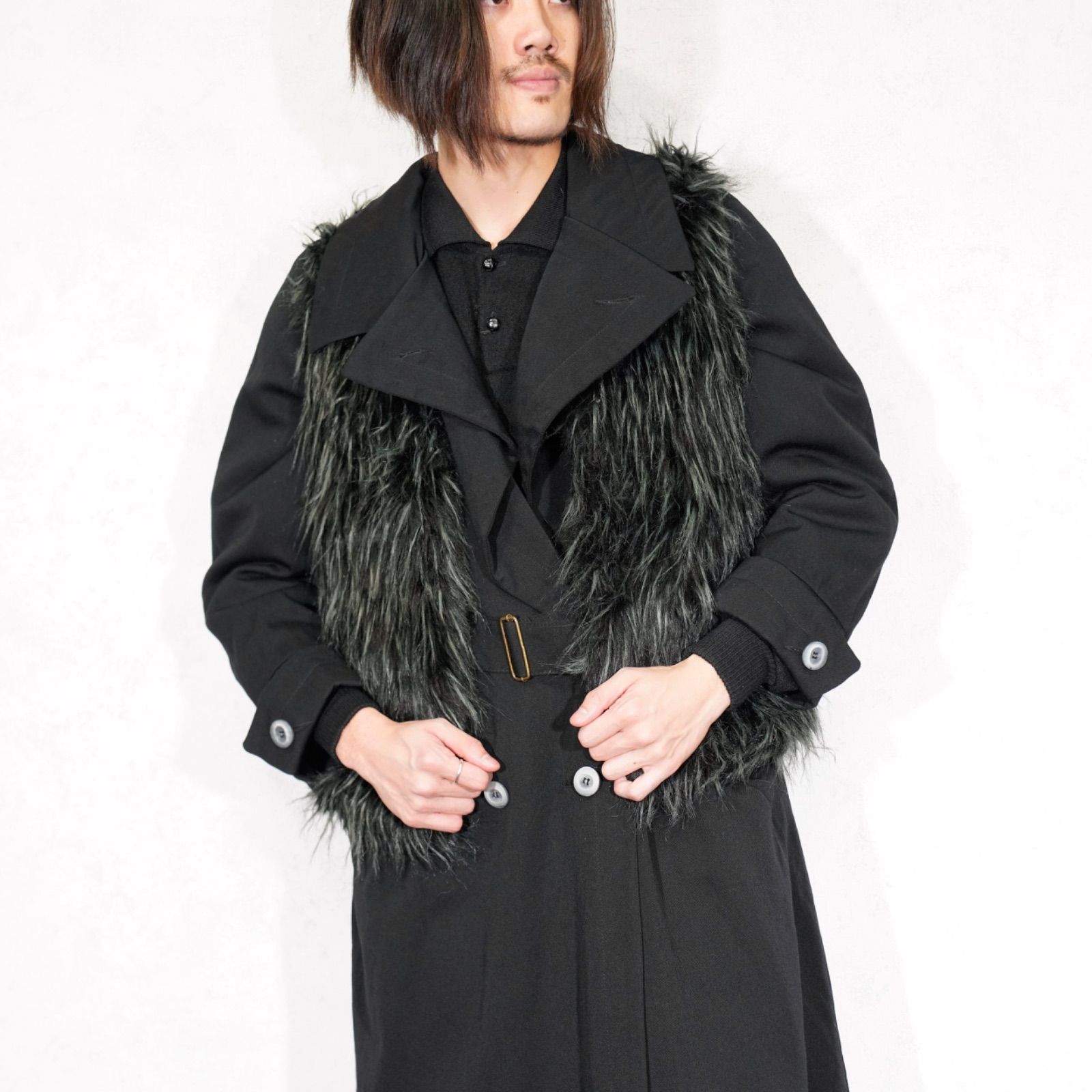USA VINTAGE BLACK COLOR DESIGN FAKE FUR VEST アメリカ古着ブラック デザインフェイクファーベスト