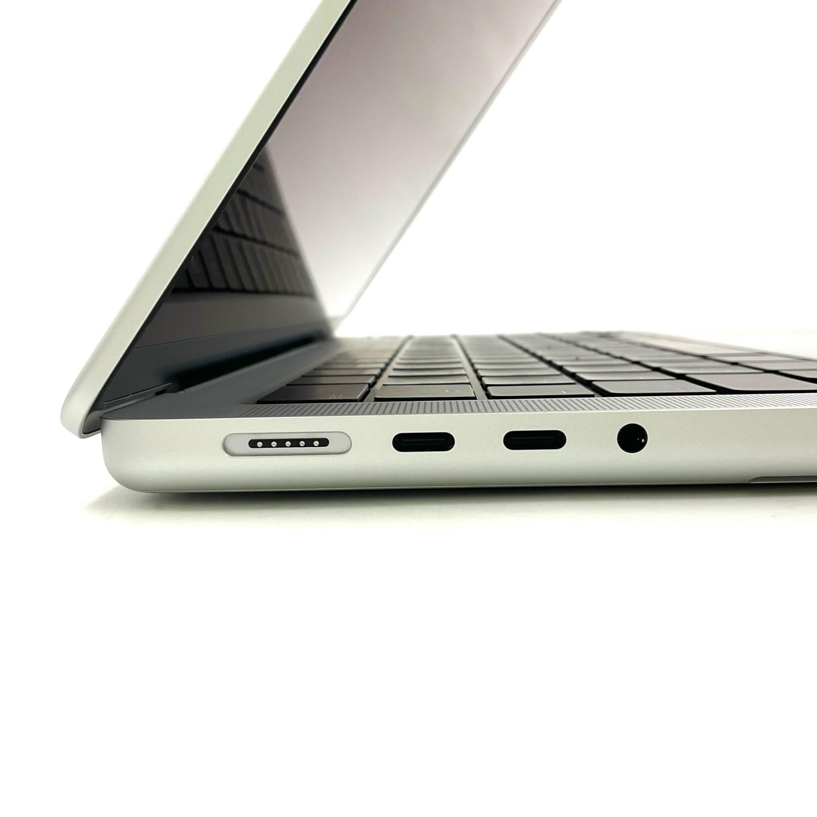 【美品】MacBook Pro M1 16GB 1TB 充放電14 残量100% 美品】MacBook Pro M1 16GB 1TB 充放電14 残量100%