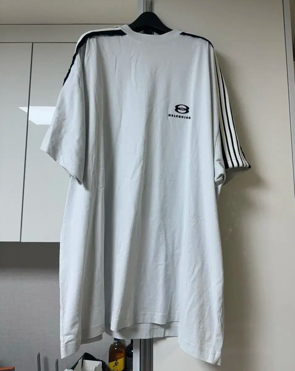 新品) バレンシアガ ユニティ スポーツ アイコン オーバーサイズ