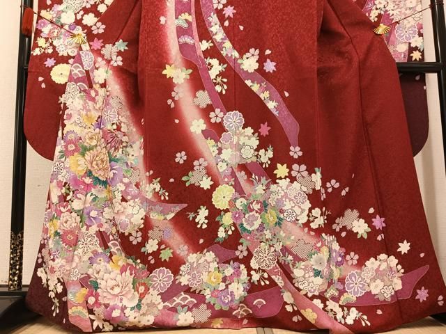 平和屋着物○豪華振袖 駒刺繍 花鞠文 暈し染め 金通し地 京都