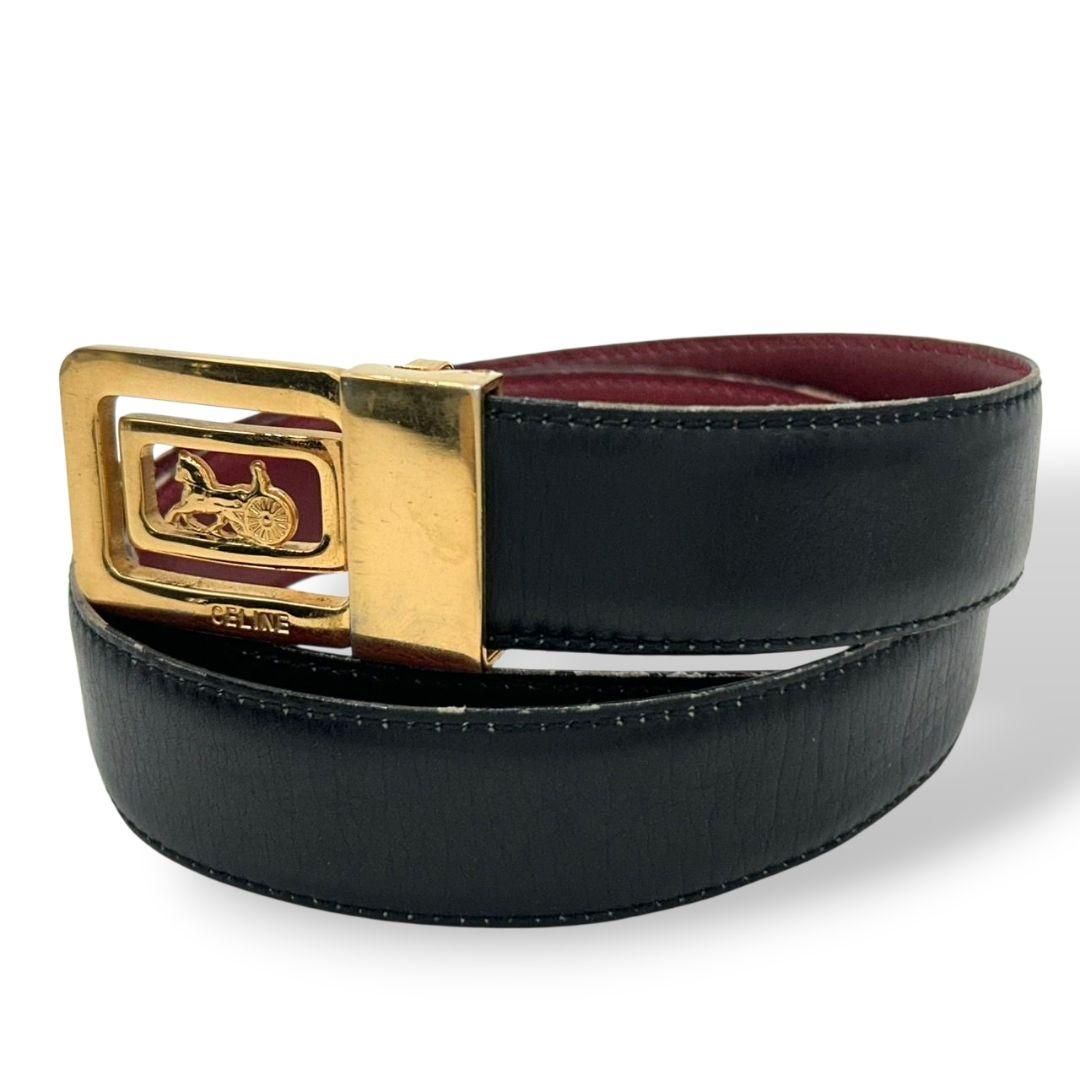 セリーヌ ベルト 黒 ブラック 赤 レッド サルキー 馬車金具 PX-2 レザー 本革 ゴールド金具 ロゴ ブランド CELINE