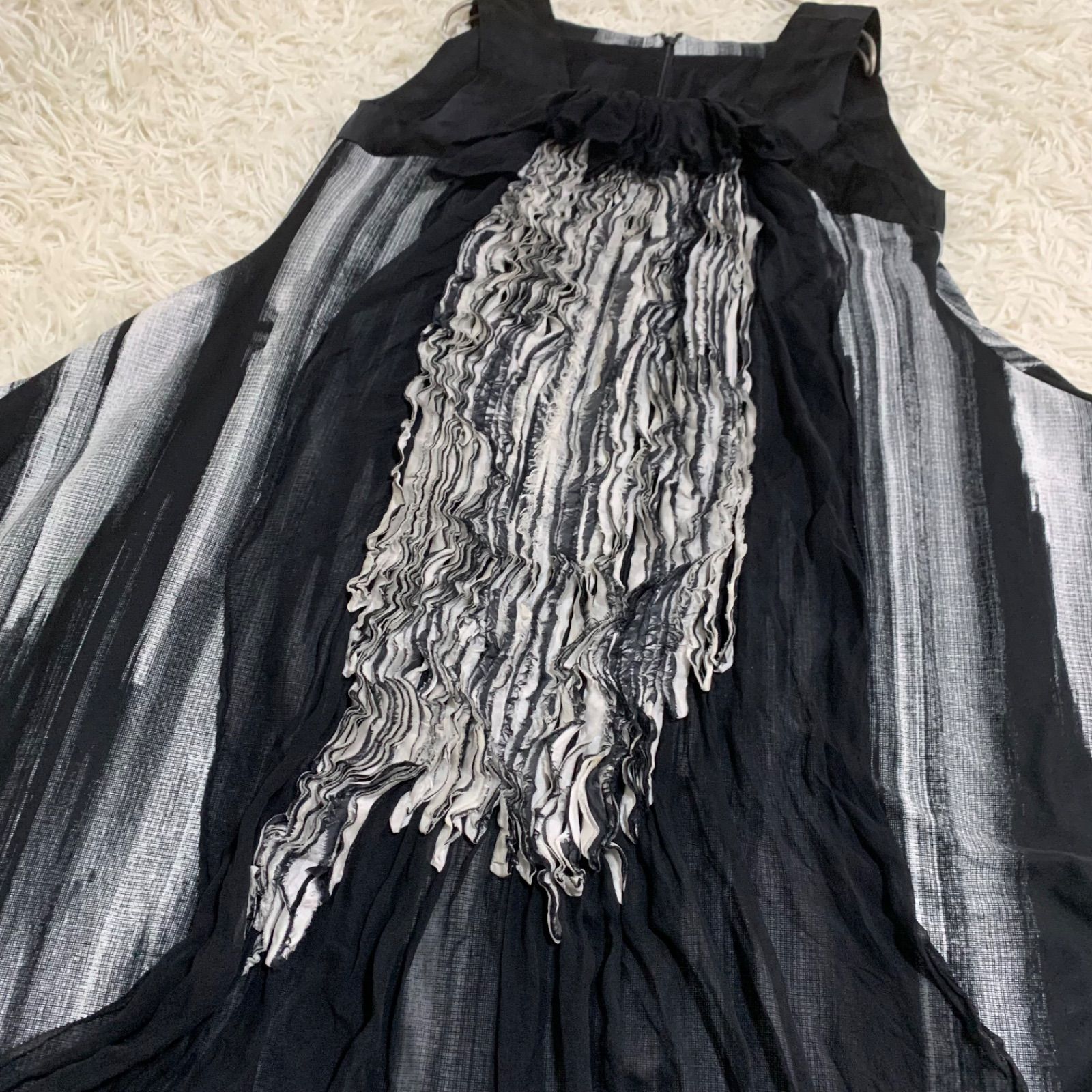 美品✨ヒロココシノ ストライプ ノースリーブロングワンピース サイズ42 LL 美品✨ヒロココシノ ストライプ ノースリーブロングワンピース