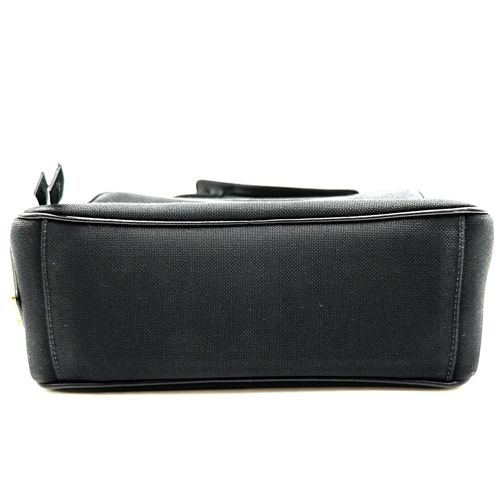 PRADA プラダ ショルダーバッグ 三角ロゴ ブラック レザー 1BH089