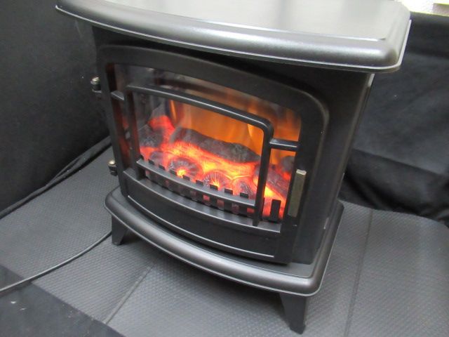 中古品 2019年製 ニトリ NITORI ミドルワイド 暖炉型ファン