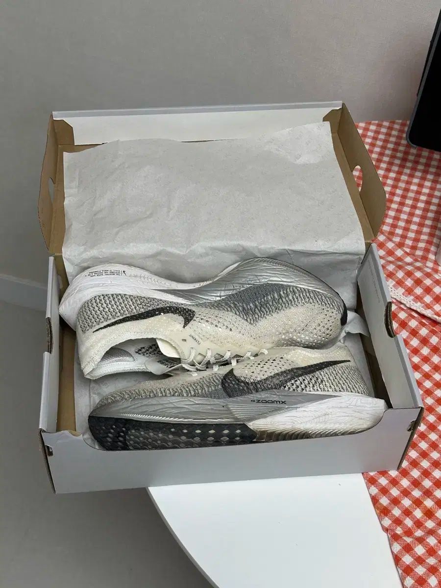 ナイキ ヴェイパーフライ3