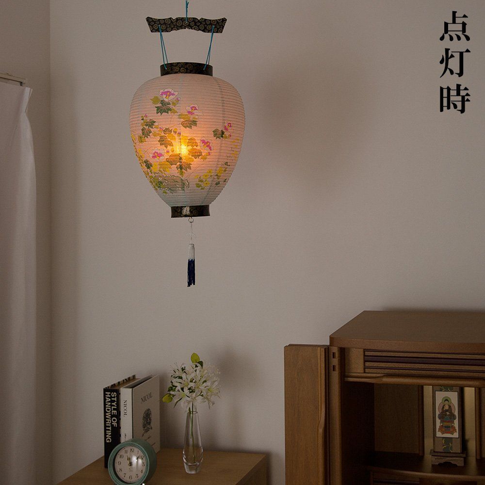 【特売】仏壇屋 滝田商店 盆提灯 盆ちょうちん 御所提灯 LEDローソク電池灯付き コードレス ◆高さ40cm&times;火袋径28cm◆蒔絵模様 黒 吊り提灯 証明書付