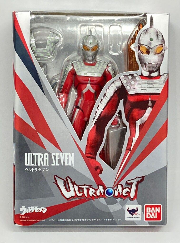 バンダイ ウルトラアクト ウルトラセブン リニューアル版
