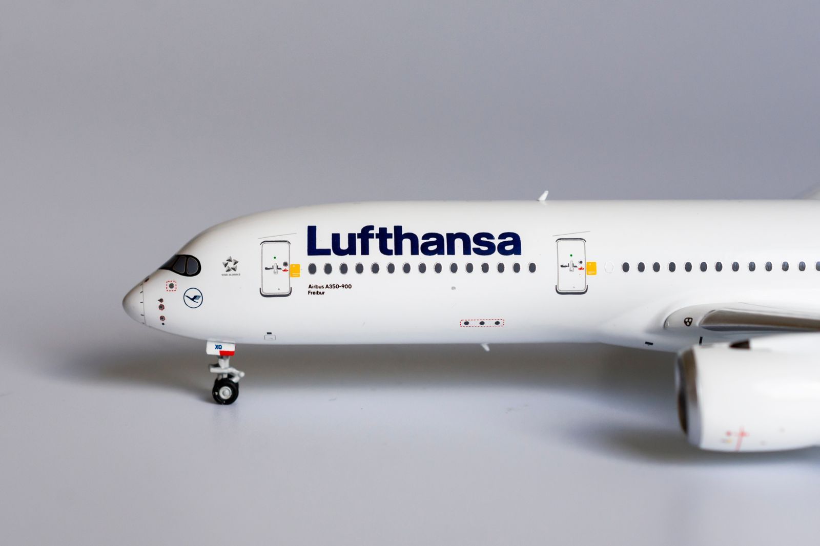 NGmodel ルフトハンザドイツ A350-900 D-AIXQ 1/400 - メルカリ