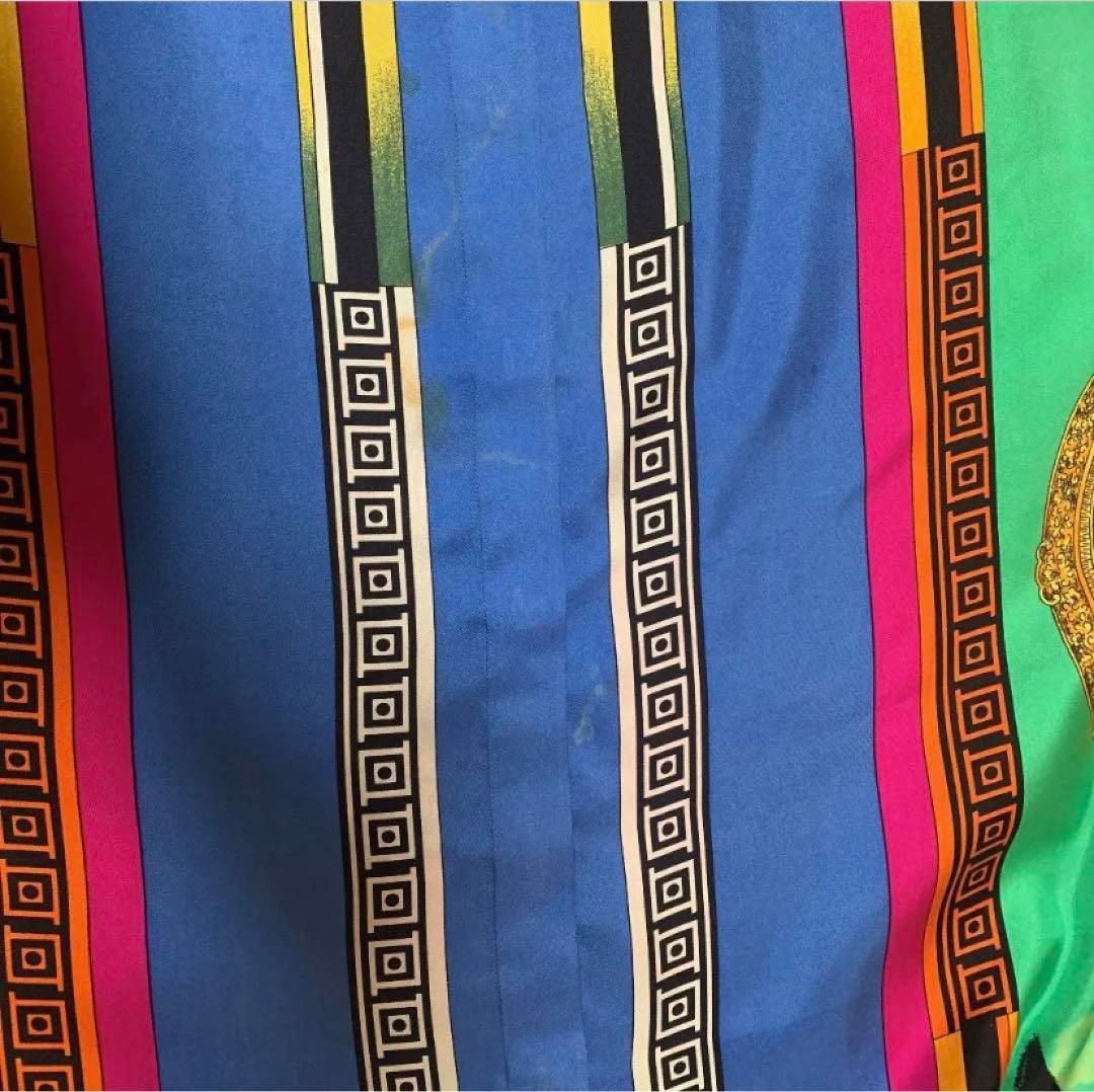  シルクプリントシャツ ジャンニヴェルサーチ アート芸術 NN 00321 シャツ 介護用衣料 寝巻き