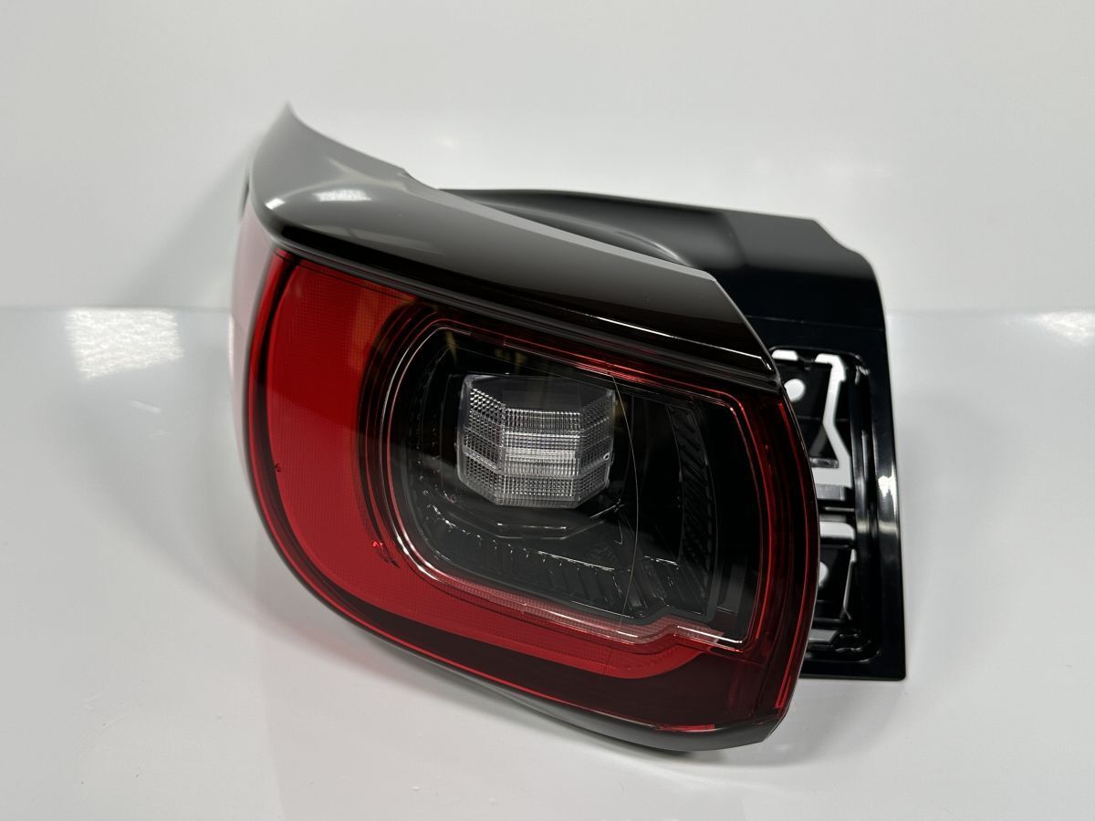 破損なし 低走行 CX-5 KFEP KF2P KF5P 後期 純正 左テールランプ Assy テールライト 外側 LED KSD4-51-160 W6908 0 W6724 管理31879