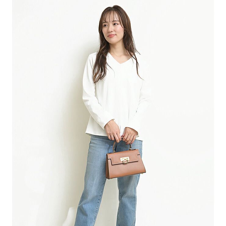 【国内即発】CARBOTTI ハンドバッグ 245 GRETA Beige 楽天市場】CARBOTTI カルボッティ ハンドバッグ GRETA P245