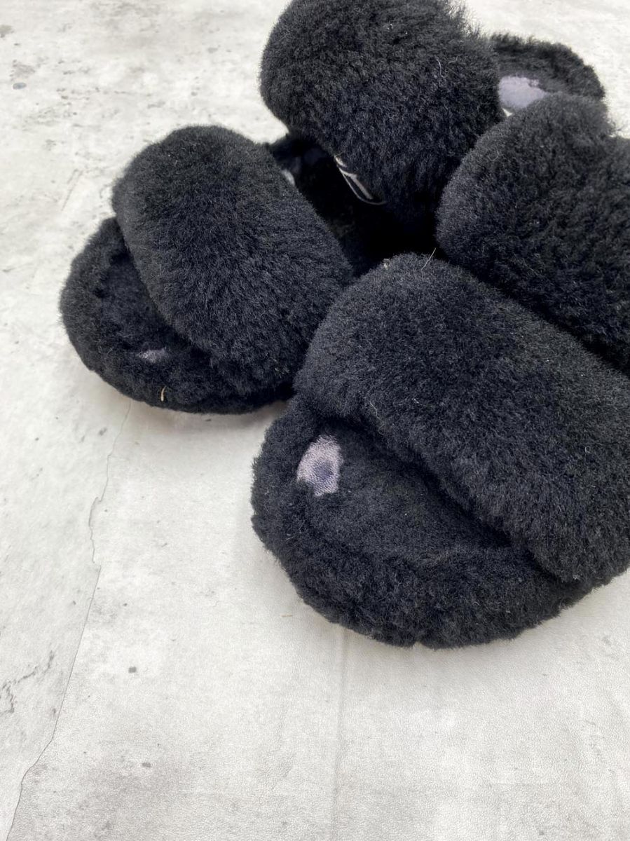 UGG アグ Oh Yeah ボア コンフォート 厚底 サンダル size22.0/黒