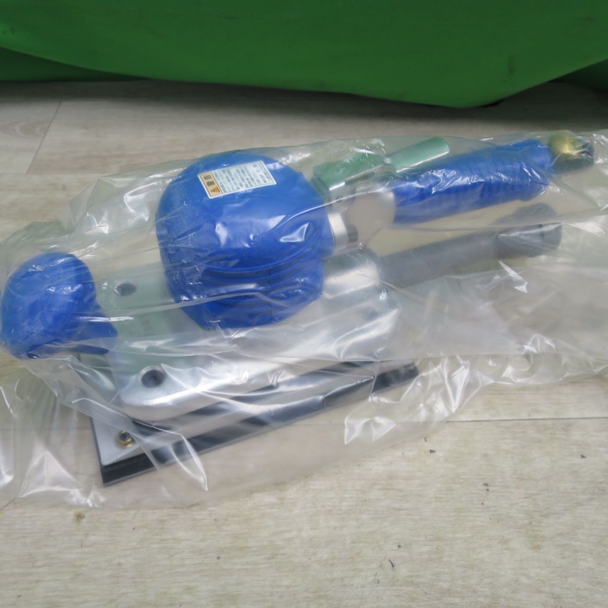 未使用 空研 SAT-7S オービタルサンダー 吸塵式 エアサンダ
