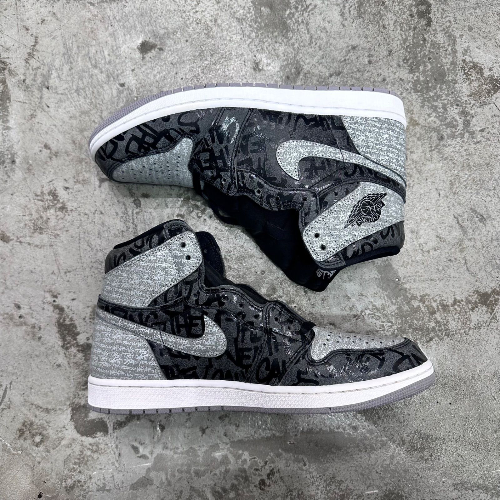 NIKE Air Jordan 1 High OG Rebellionaire ジョーダン1