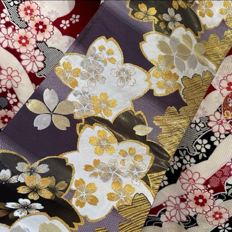 金駒刺繍 舞桜