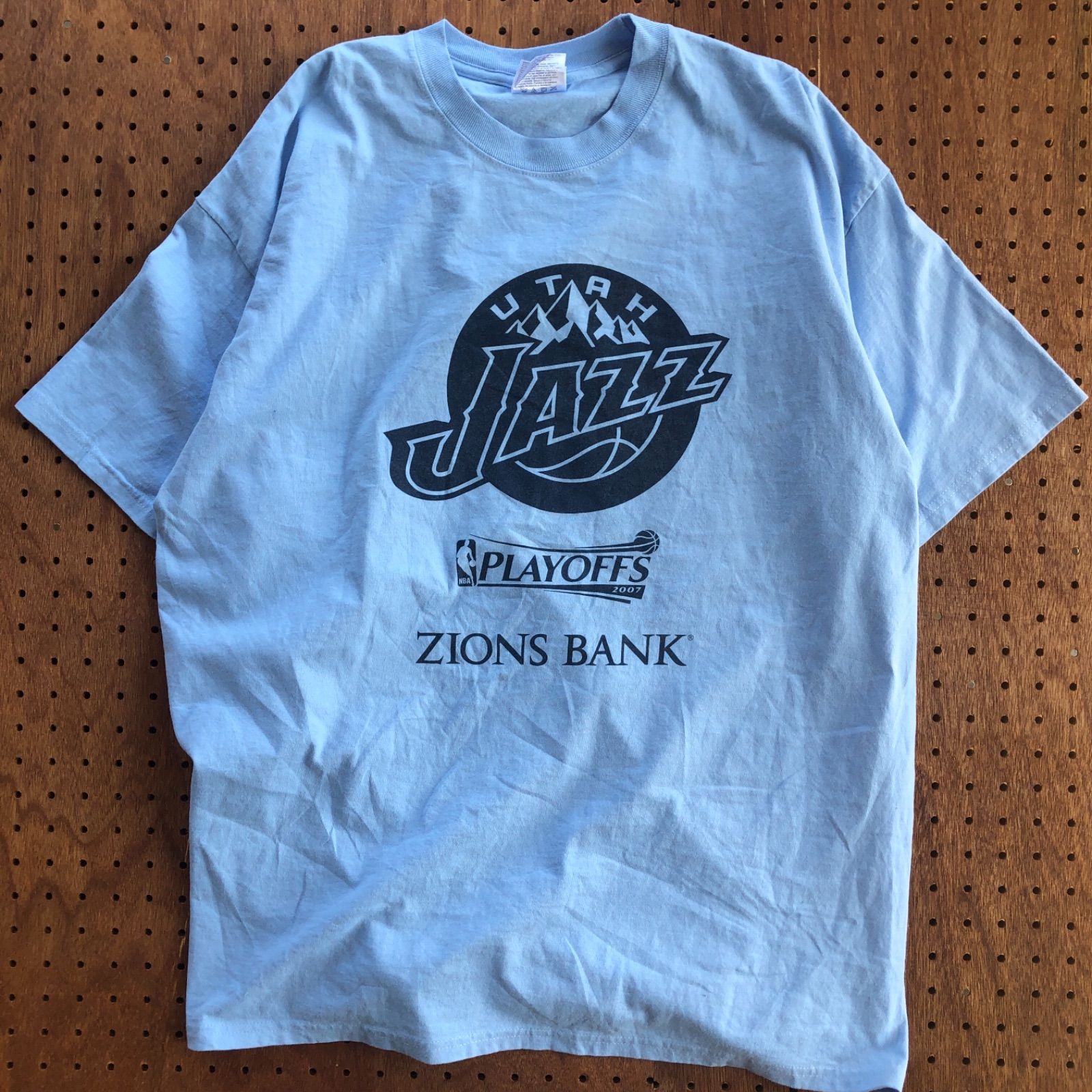 お得】 新品、未使用 NBA UTAH JAZZ ジャズ Tシャツ XLサイズ Tシャツ