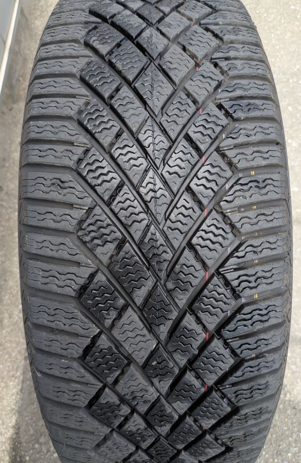 Audi(アウディ)Q2(GA系) 中古純正16インチアルミホイール Audi(アウディ)Q2(GA系) 中古純正16インチアルミホイール