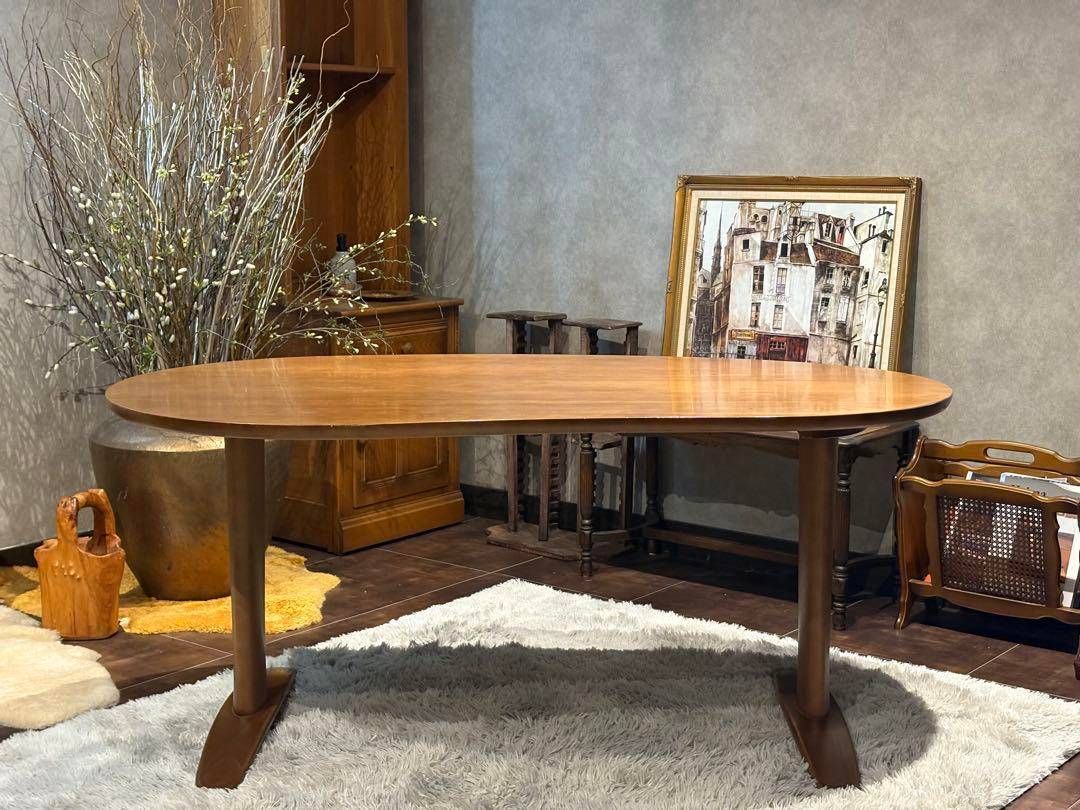 HIDA 飛騨産業　クレセント　ダイニングテーブル　リビング　豆型 nRZ HIDA 飛騨産業 クレセント ダイニングテーブル リビング 豆型 nRZ