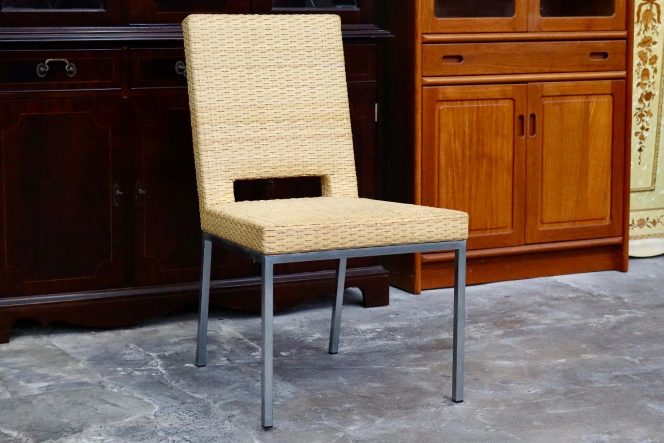 GMIK490D○HUKLA | 日本フクラ ヴァンテ VENTER ダイニングチェア アームレスチェア 椅子 レザー 水牛革編み モダン 国産家具