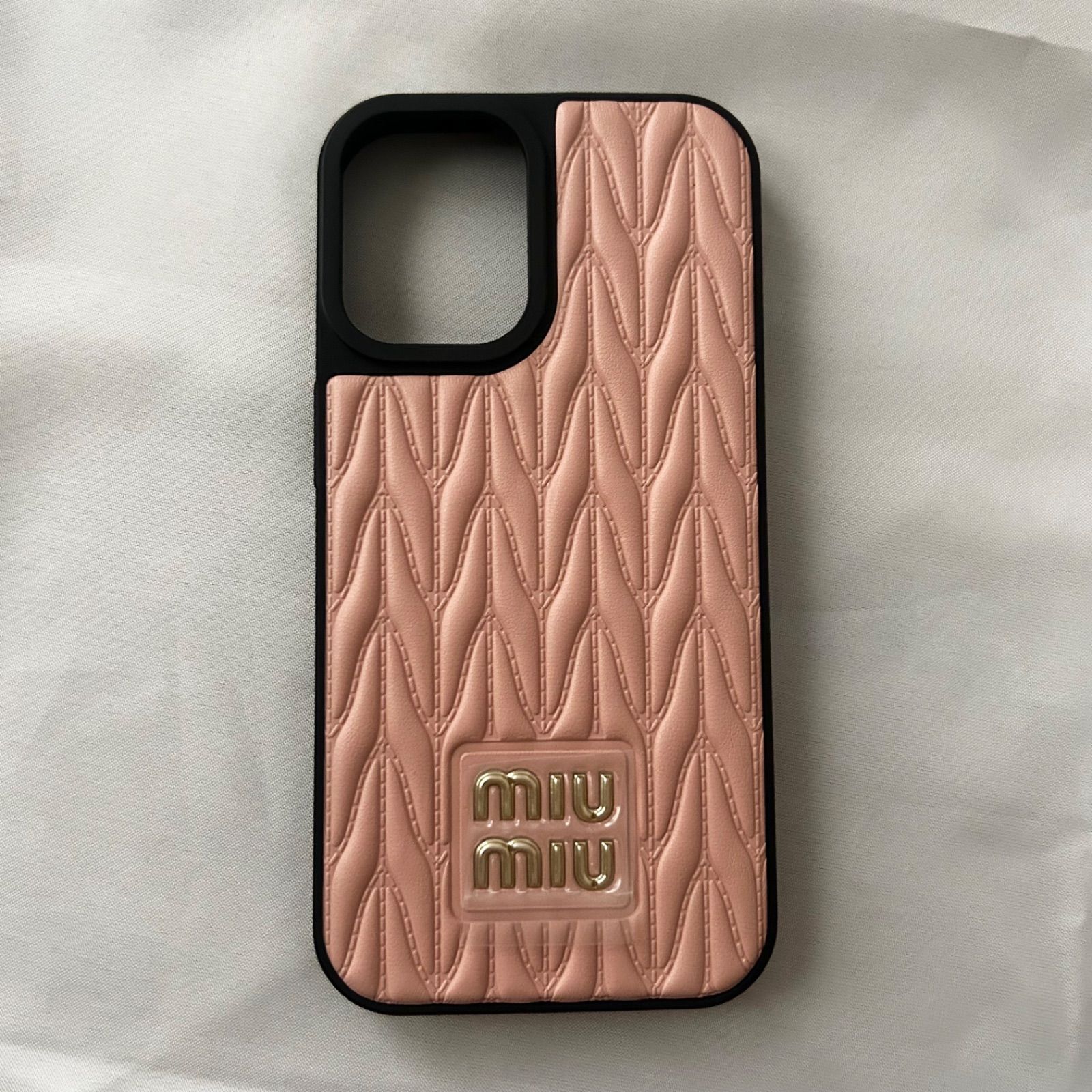 スマホケース iPhone 海外 MIUMIU ノベルティ