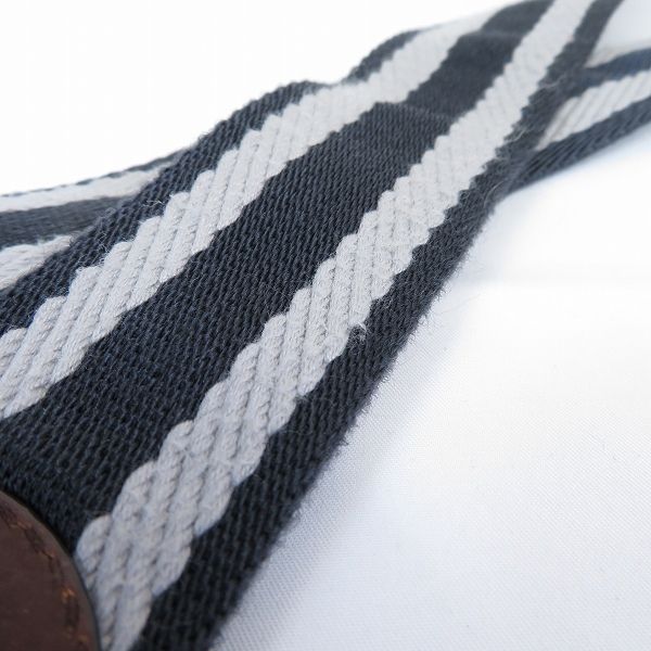 グレー ボーダー