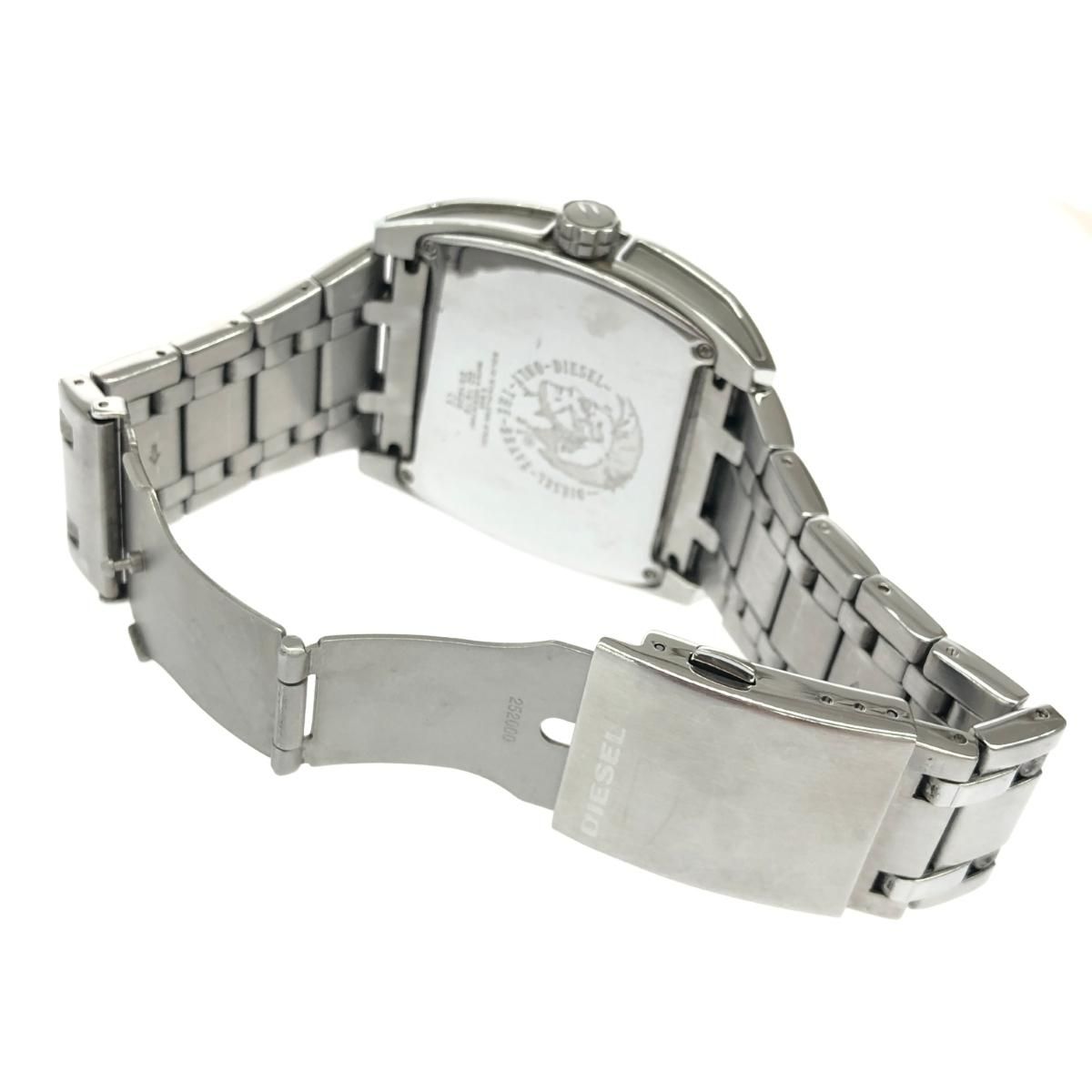 DIESEL ディーゼル フルタンク 腕時計 DZ1672 シルバーカラー SS 