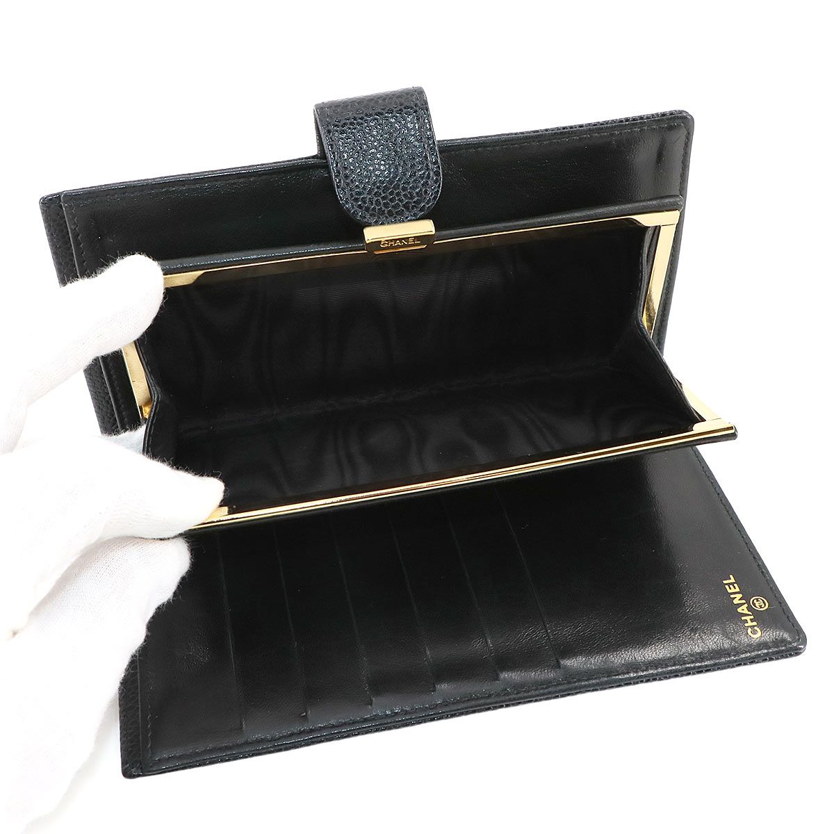 シャネル CHANEL キャビアスキン 二つ折り 長財布 がま口 レザー ブラック A13498 ココマーク ヴィンテージ 90277090 シャネル CHANEL キャビアスキン 二つ折り 長財布 がま口 レザー