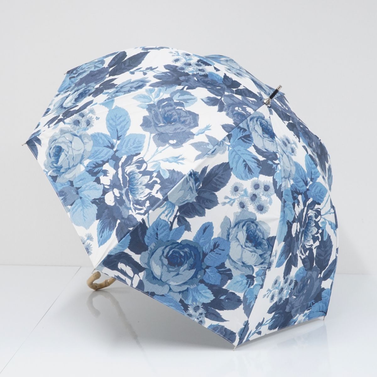 傘 Think Bee! シンクビー！ USED美品 ブルーローズ カサノヴァ