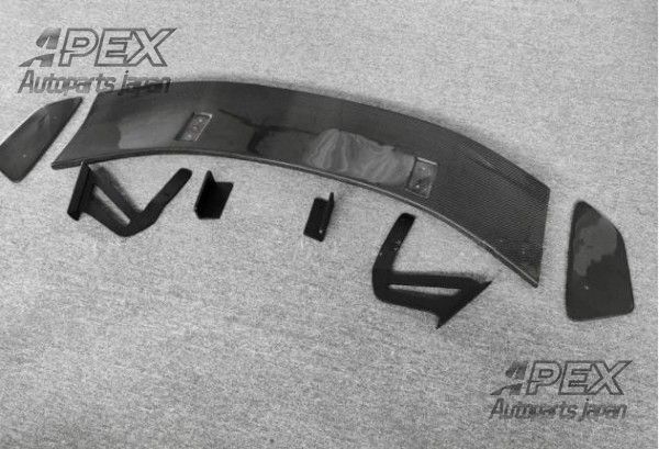 トランクスポイラー リアウイング