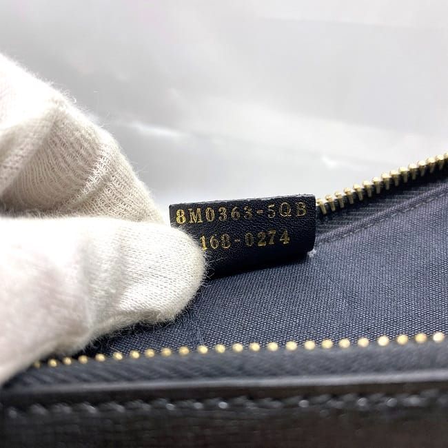 フェンディ クラッチバッグ ブラック モンスター 8M0363 美品 レザー