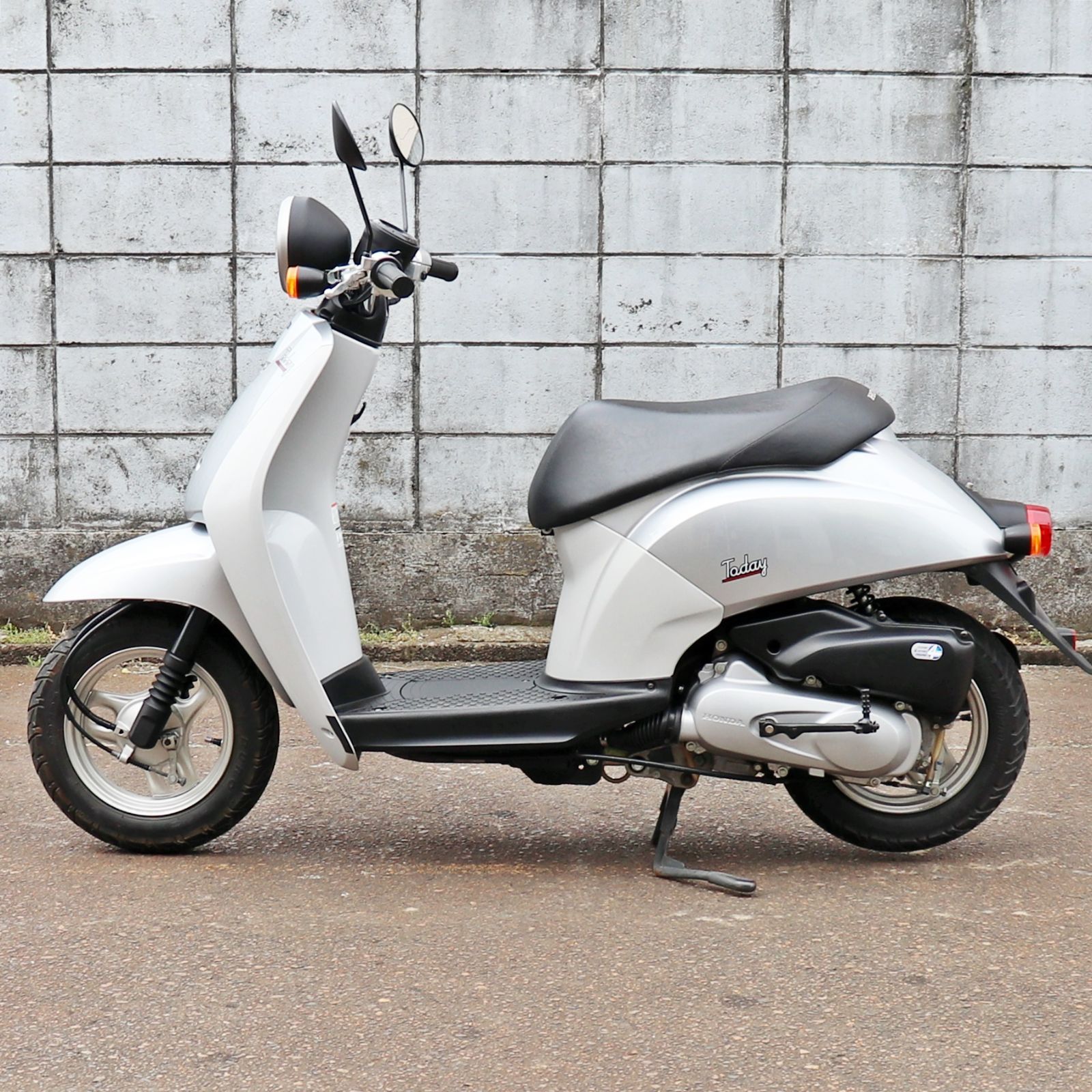 新潟発 ホンダ Today AF61型 4サイクル 中古 美車 実働 始動