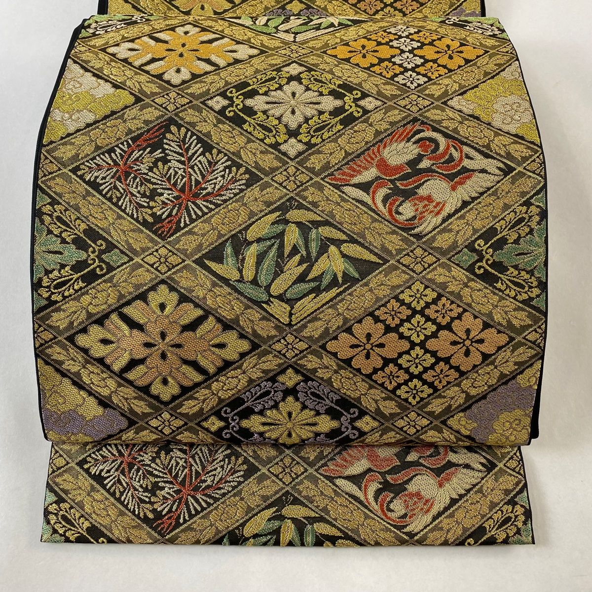 袋帯 美品 優品 川島織物 落款 花菱 尾長鳥 箔 金色 六通 化繊 袋帯 美品 優品 川島織物 落款 花菱 尾長鳥 箔 金色 六通 化繊