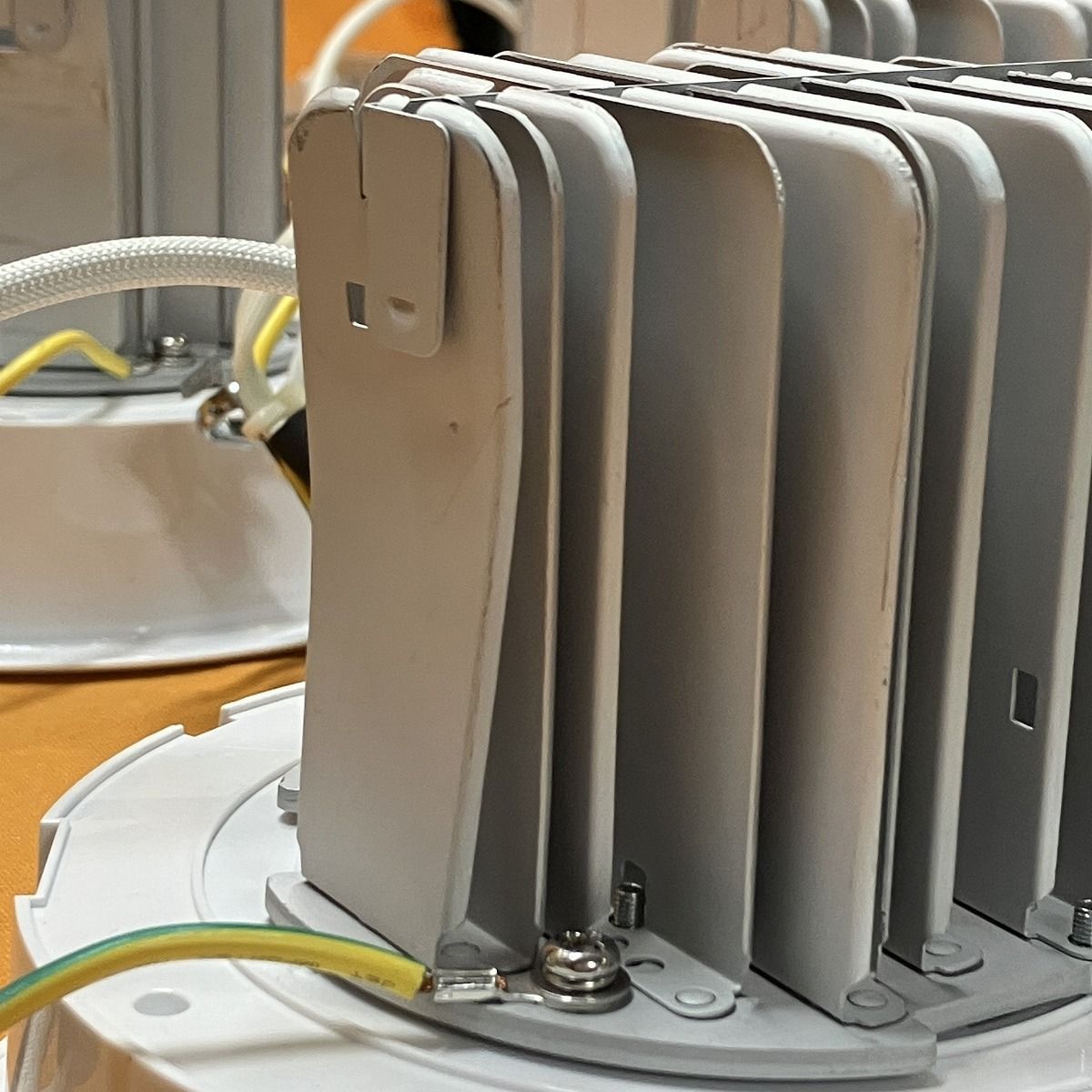 DL11N8-15W7BW-D φ150