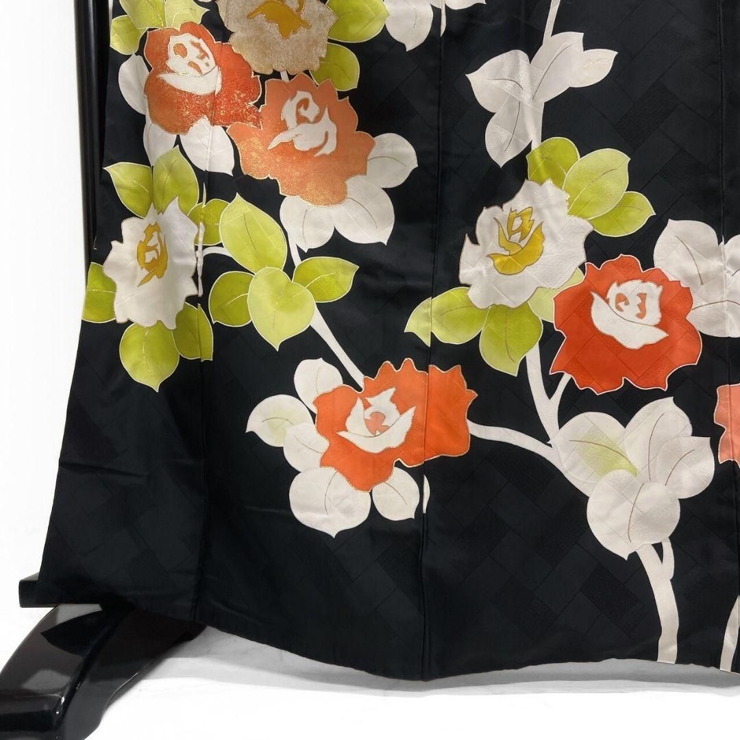振袖　金駒刺繍　金彩　鹿の子模様　菊花　花箱　菱形地紋　檜垣模様　着物　121t 振袖 金駒刺繍 金彩 鹿の子模様 菊花 花箱 菱形地紋 檜垣模様