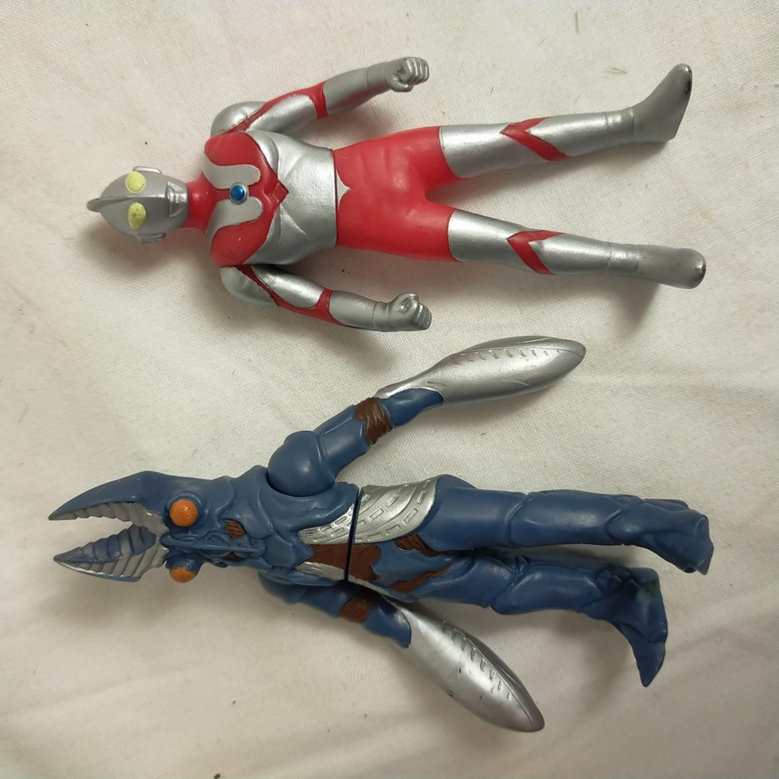 希少☆ソフビ人形 フィギュア ウルトラマン 仮面ライダーV3 怪人 怪獣 悪者 悪役 現状品 バラ売り返品交換不可【中古】