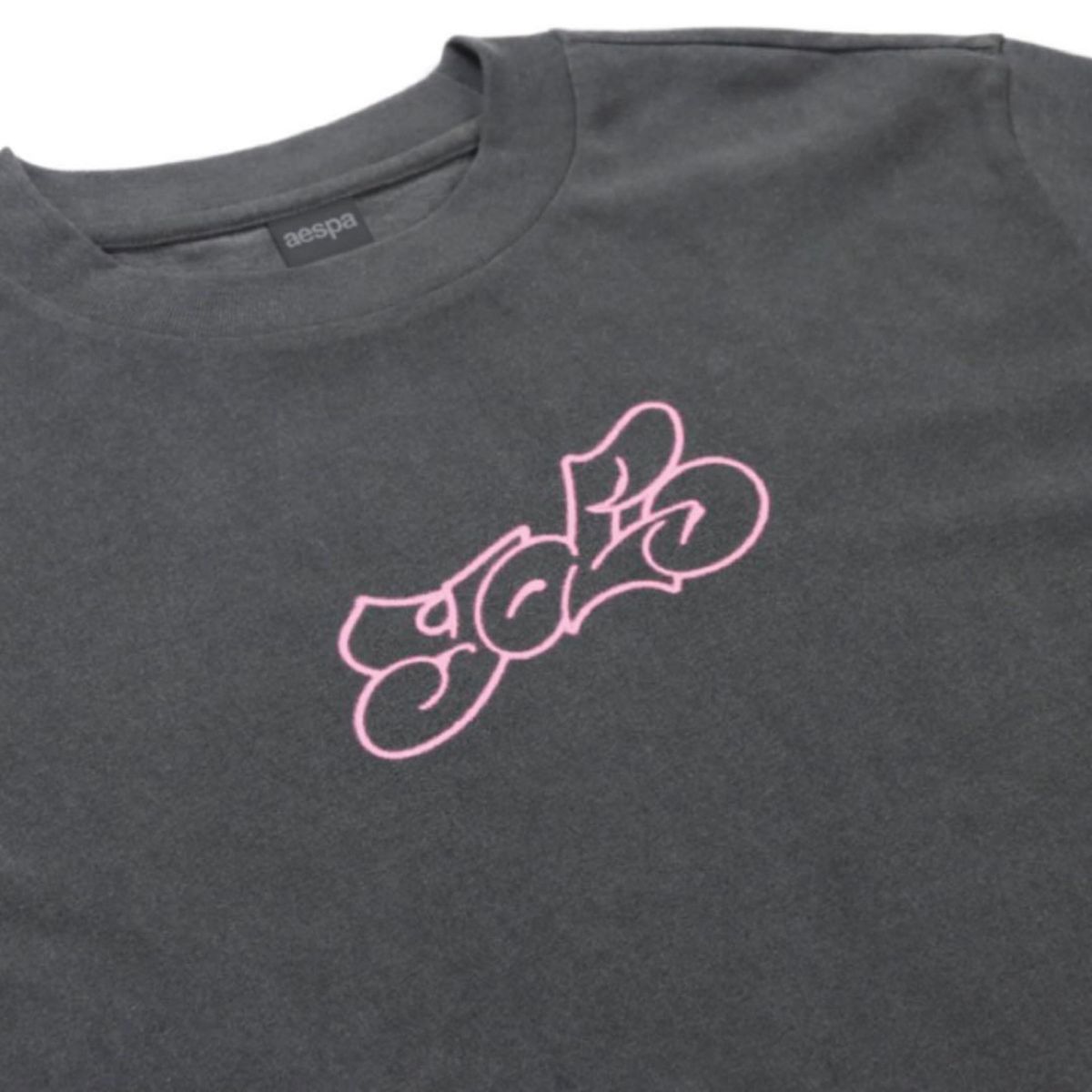 aespa ウィンター Drama ポップアップ ロングスリーブTシャツ トレカ