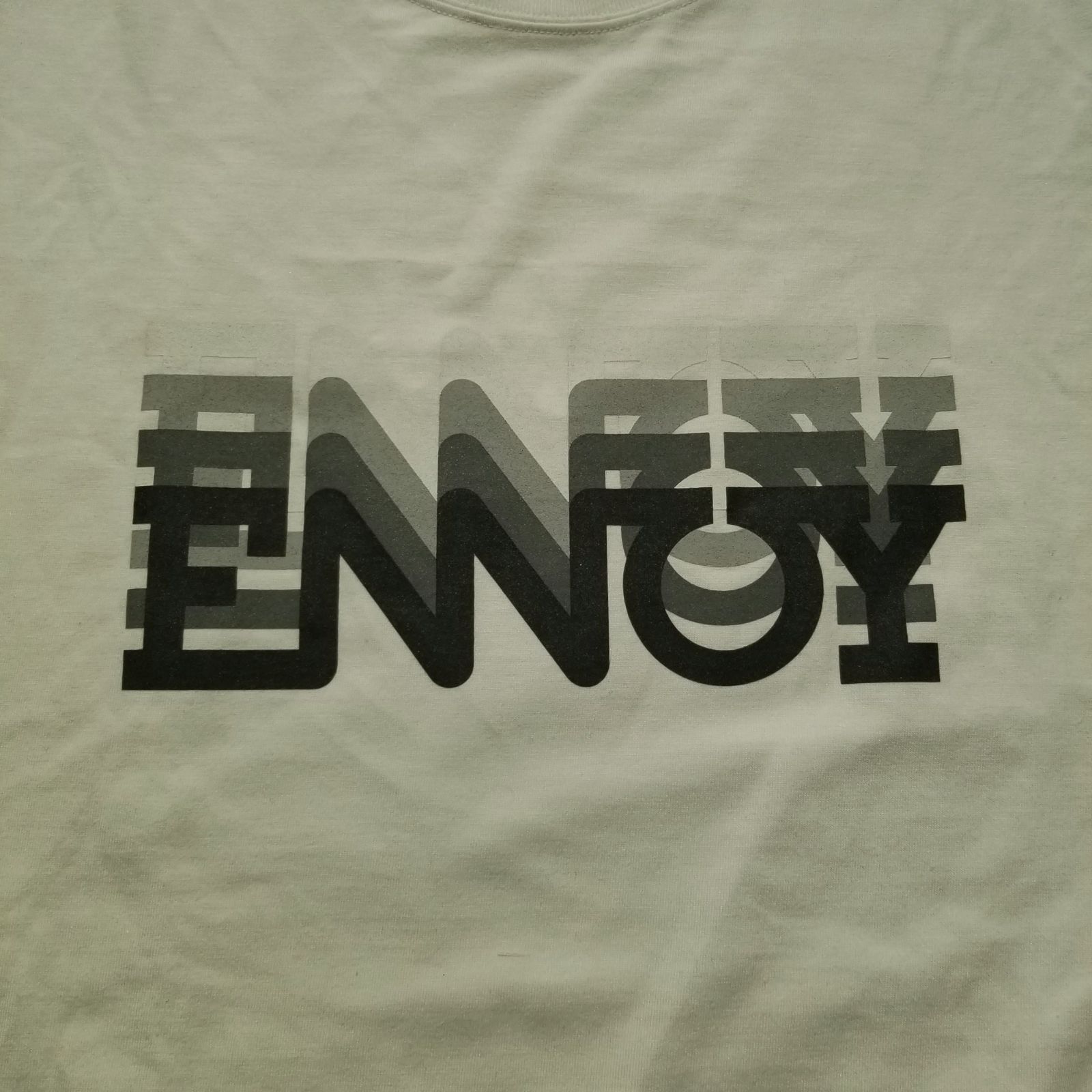 Ennoy エンノイ エレクトリック ロゴ グラデーション Tシャツ M 半袖 楽天市場】【中古】 The Ennoy Professional｜ザエンノイ