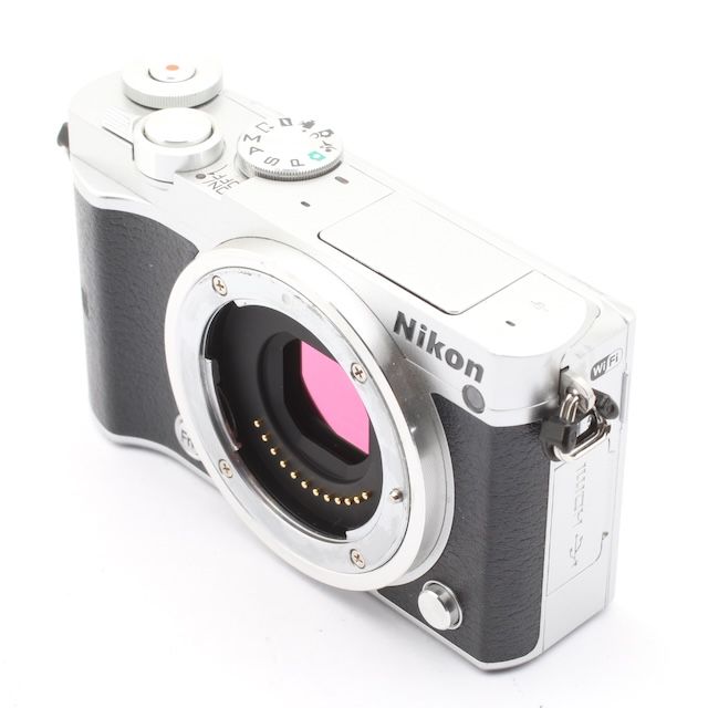 ボディ シルバー