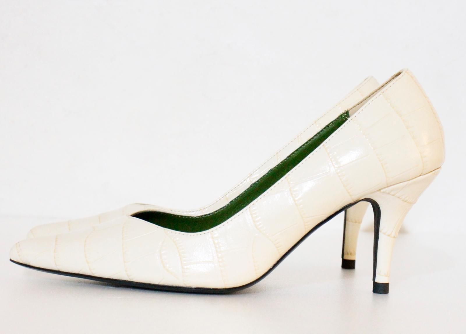 ＊Ameri VINTAGE＊ HEARTMOTIFPOINTEDTOEパンプス Ameri（アメリ）の「LADY CUT PUMPS（パンプス）」 - WEAR