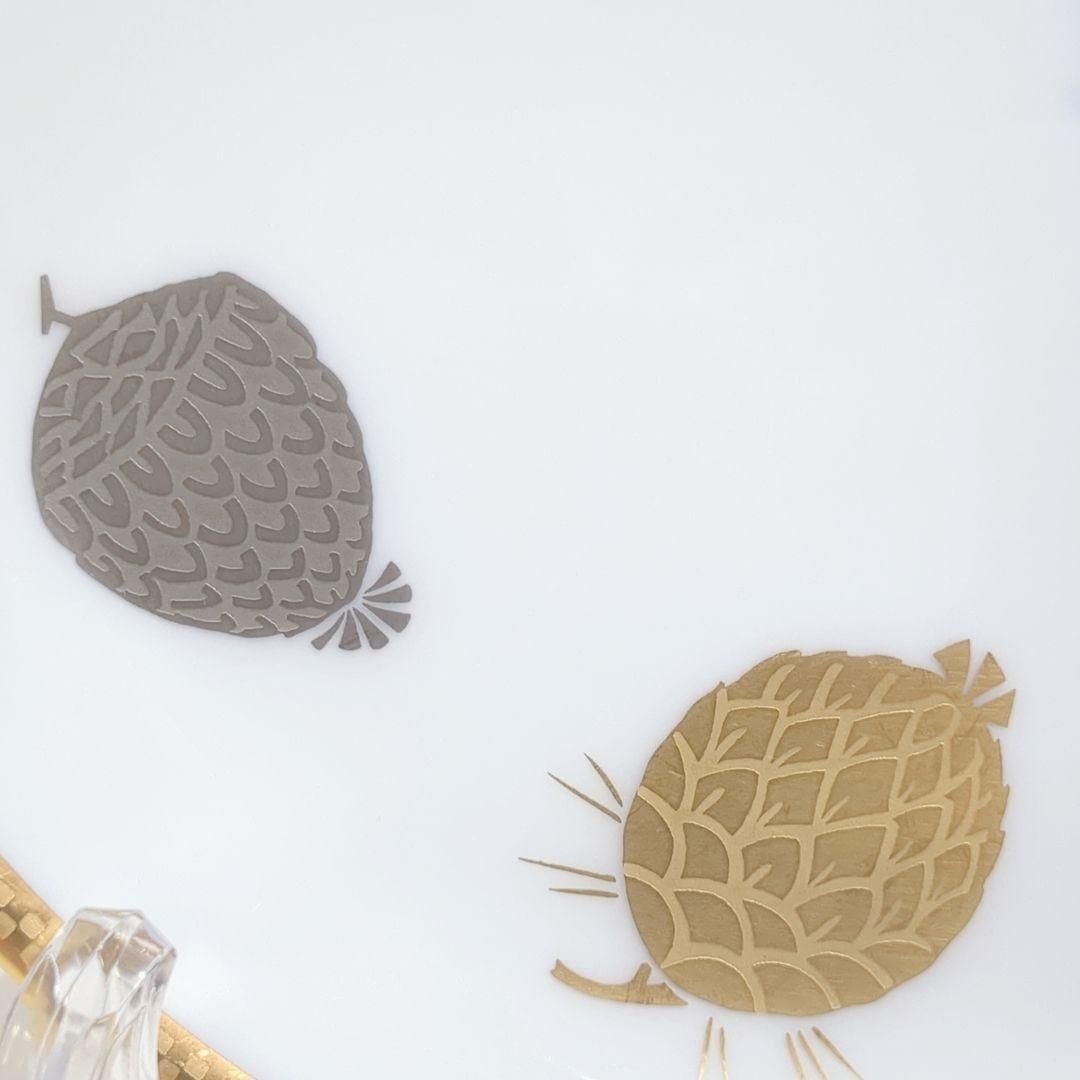 大倉陶園 OKURA ART CHINA LIMITED 三階松 金彩 21cm