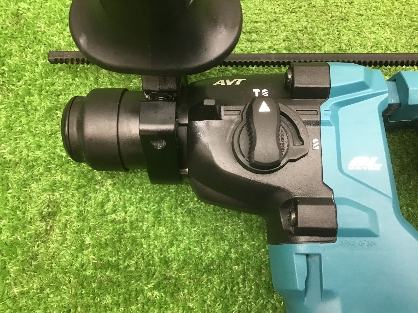 マキタmakita♪18vコードレスハンマドリル
