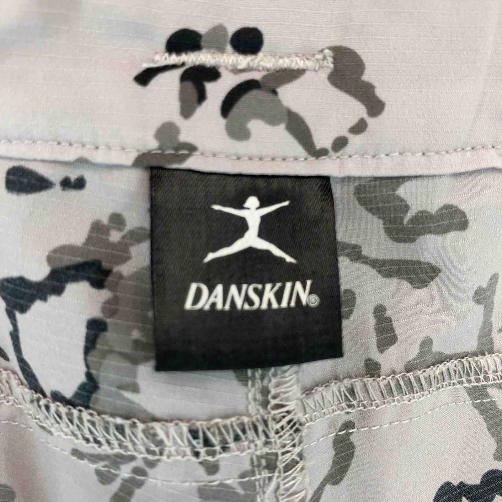 DANSKIN ダンスキン レディース カジュアルパンツ 総柄 グレー系