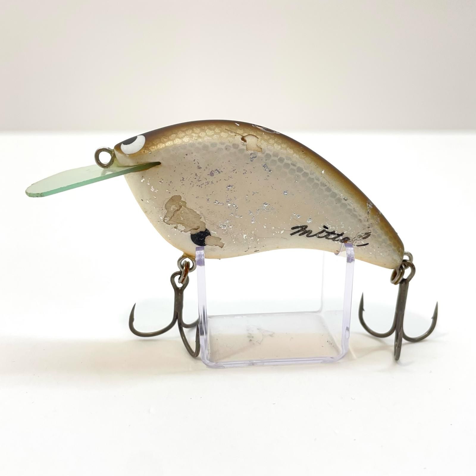 ブラウンバックシャッド