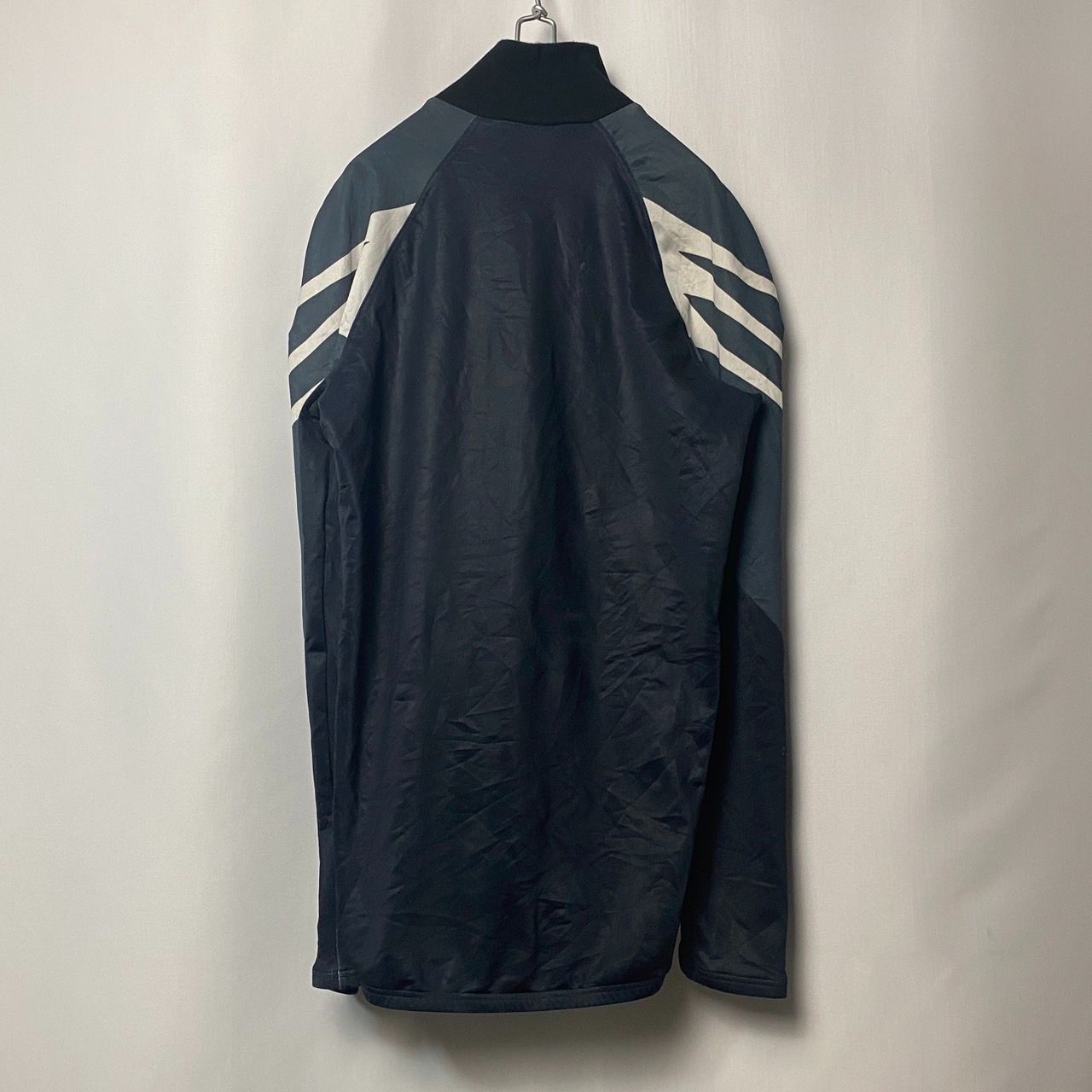 ▽3/23値下げしました▽adidas アディダス トラックジャケット 