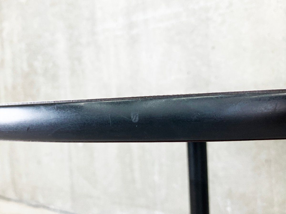 絶対必見! HermanMiller ハーマンミラー イームズ コントラクトベーステーブル ラウンド型 φ895